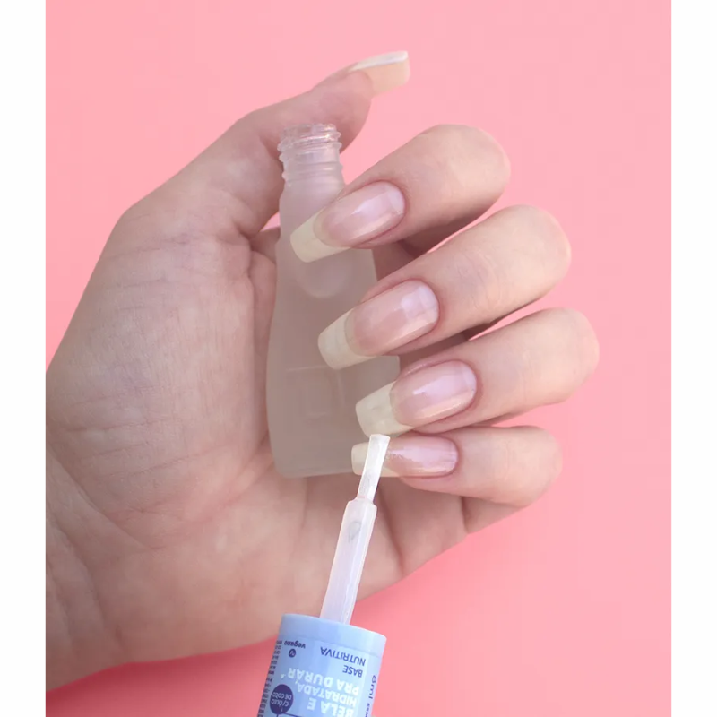 ESMALTE DAILUS BASE NUTRITIVA BELA E HIDRATADA, PRA DURAR 8ML