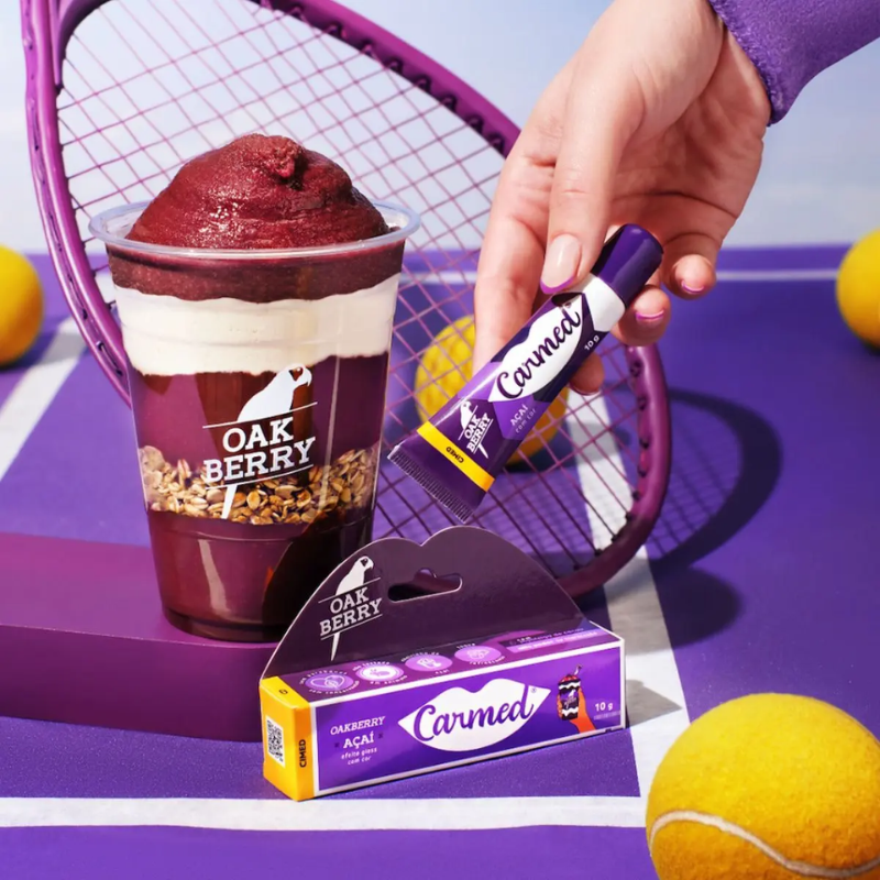 HIDRATANTE LABIAL CARMED OAKBERRY AÇAÍ COM COR 10G