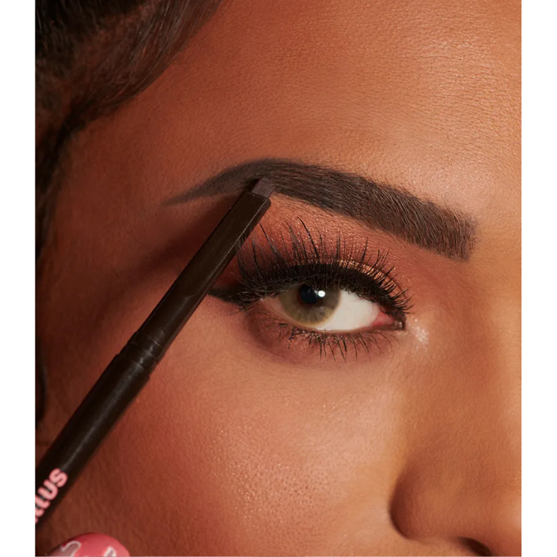 LÁPIS PARA SOBRANCELHA DAILUS RETRÁTIL CHANFRADA ESCURO 0,26G